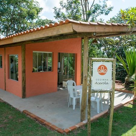 Hospedagem Beija-Flor - Espaco Flor Das Aguas Cunha Exterior photo